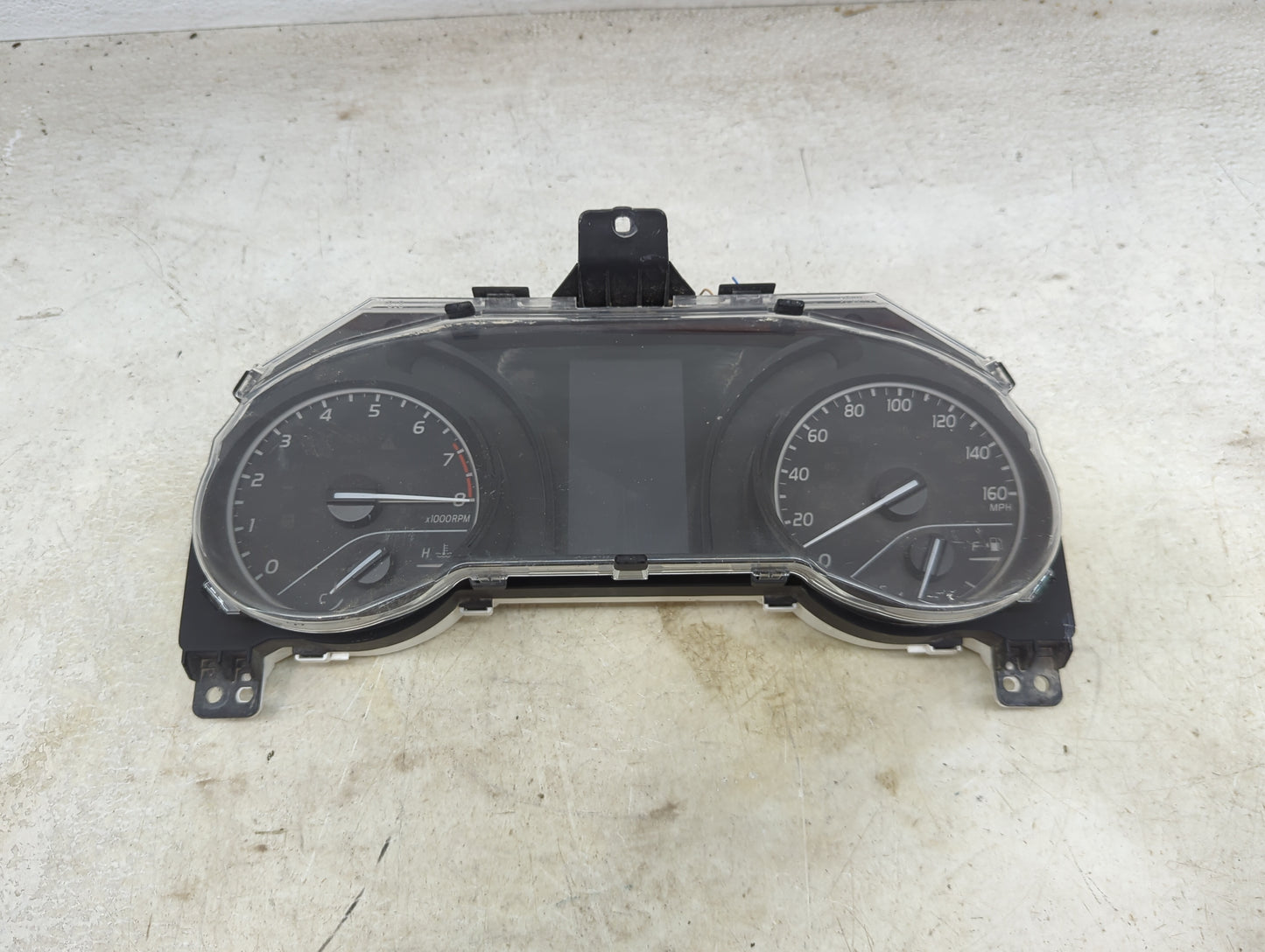 2019 Toyota Camry Instrument Cluster Speedometer Gauges P/N:83800-0XD21-00 TN257560-2112 Miles: Fits OEM Used Auto Parts - O