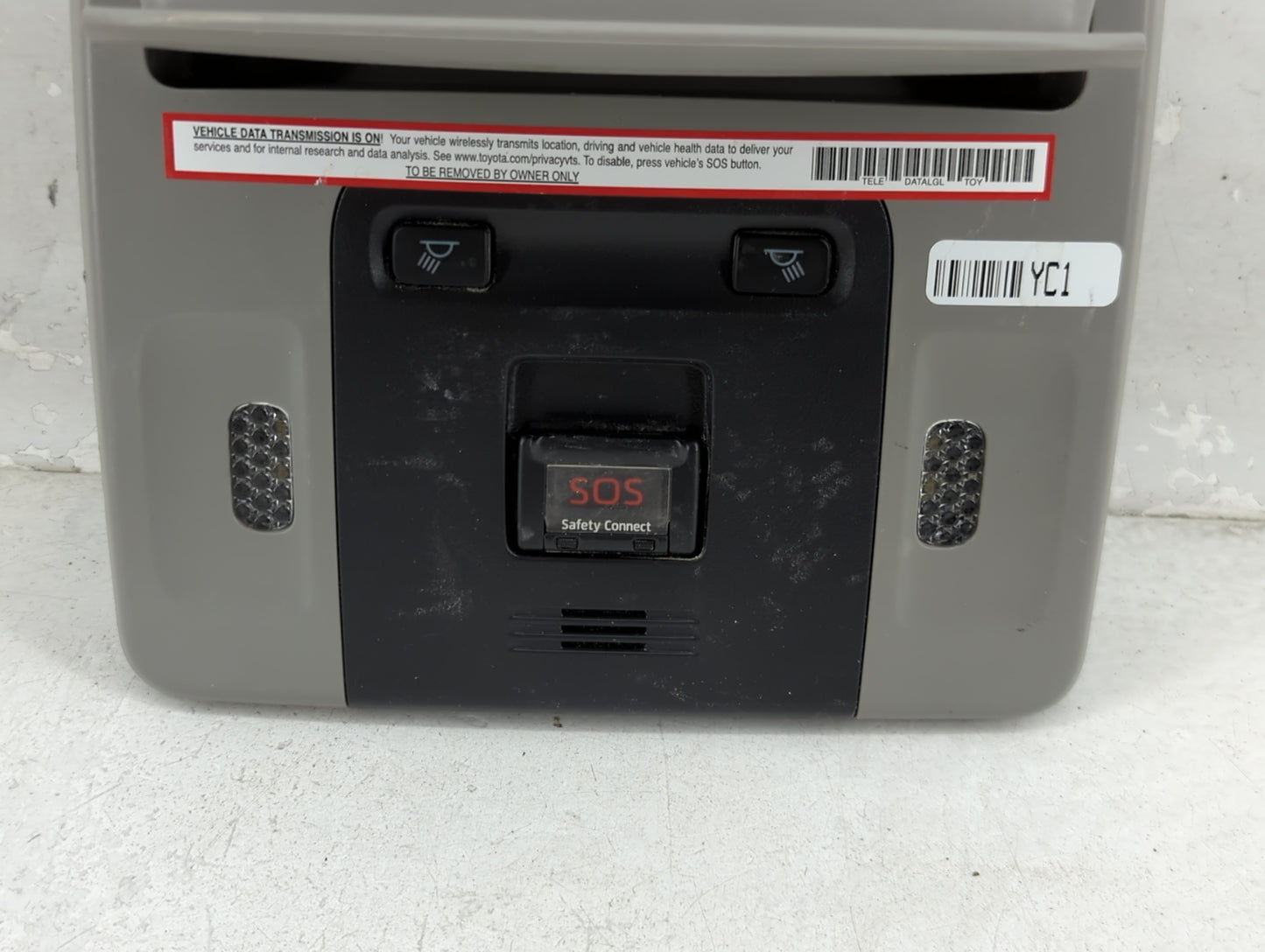 2019 Toyota Camry Overhead Roof Console - Oemusedautoparts1.com