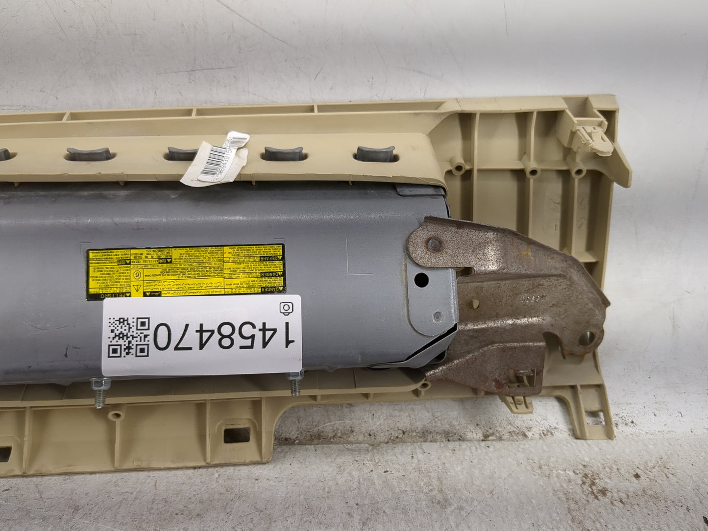 2019 Toyota Camry Air Bag Passenger Right Dashboard OEM Fits OEM Used Auto Parts - Oemusedautoparts1.com