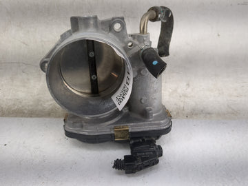 2018-2022 Toyota Camry Throttle Body P/N:22030-F0010 Fits Fits 2018 2019 2020 2021 2022 OEM Used Auto Parts - Oemusedautopar