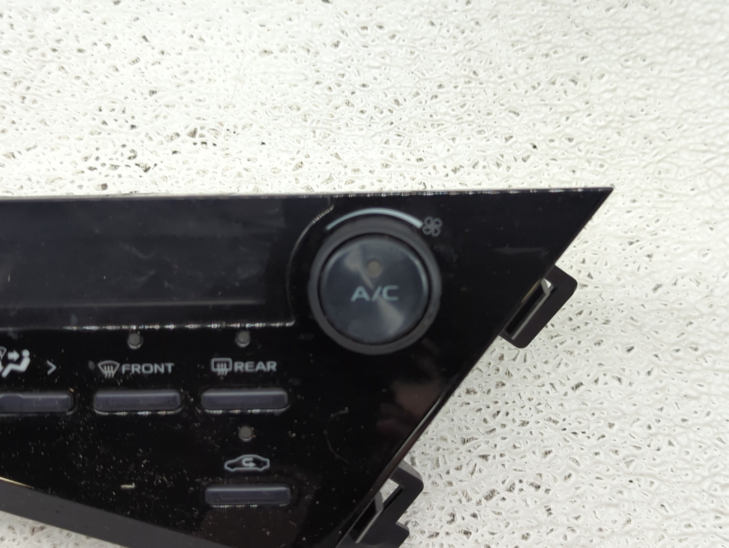 2018-2022 Toyota Camry Climate Control Module Temperature AC/Heater Replacement P/N:55900-06480 Fits Fits 2018 2019 2020 202