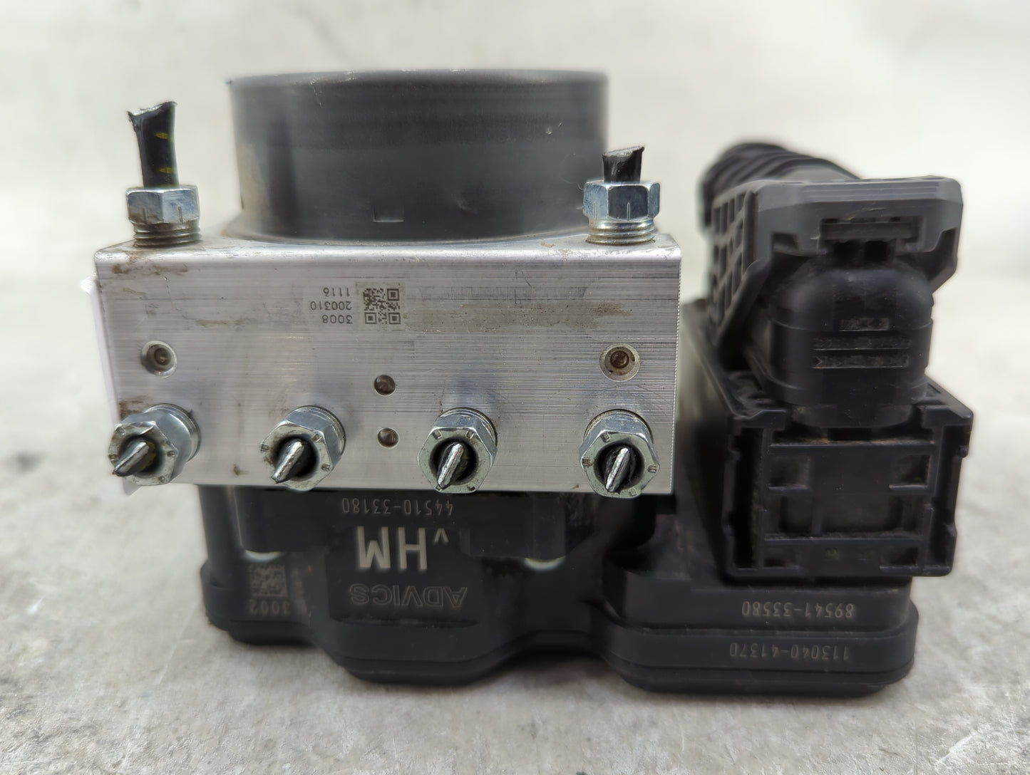 2019-2022 Toyota Camry ABS Pump Control Module Replacement P/N:44510-33180 89541-33580, 113040-41370 Fits Fits 2019 2020 202