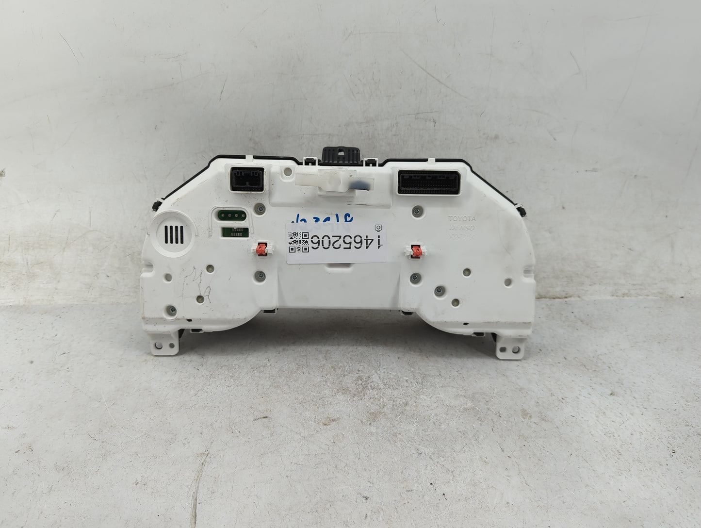 2019 Toyota Camry Instrument Cluster Speedometer Gauges P/N:83800-0XN91-00 TN257560-2192 Miles: Fits OEM Used Auto Parts - O