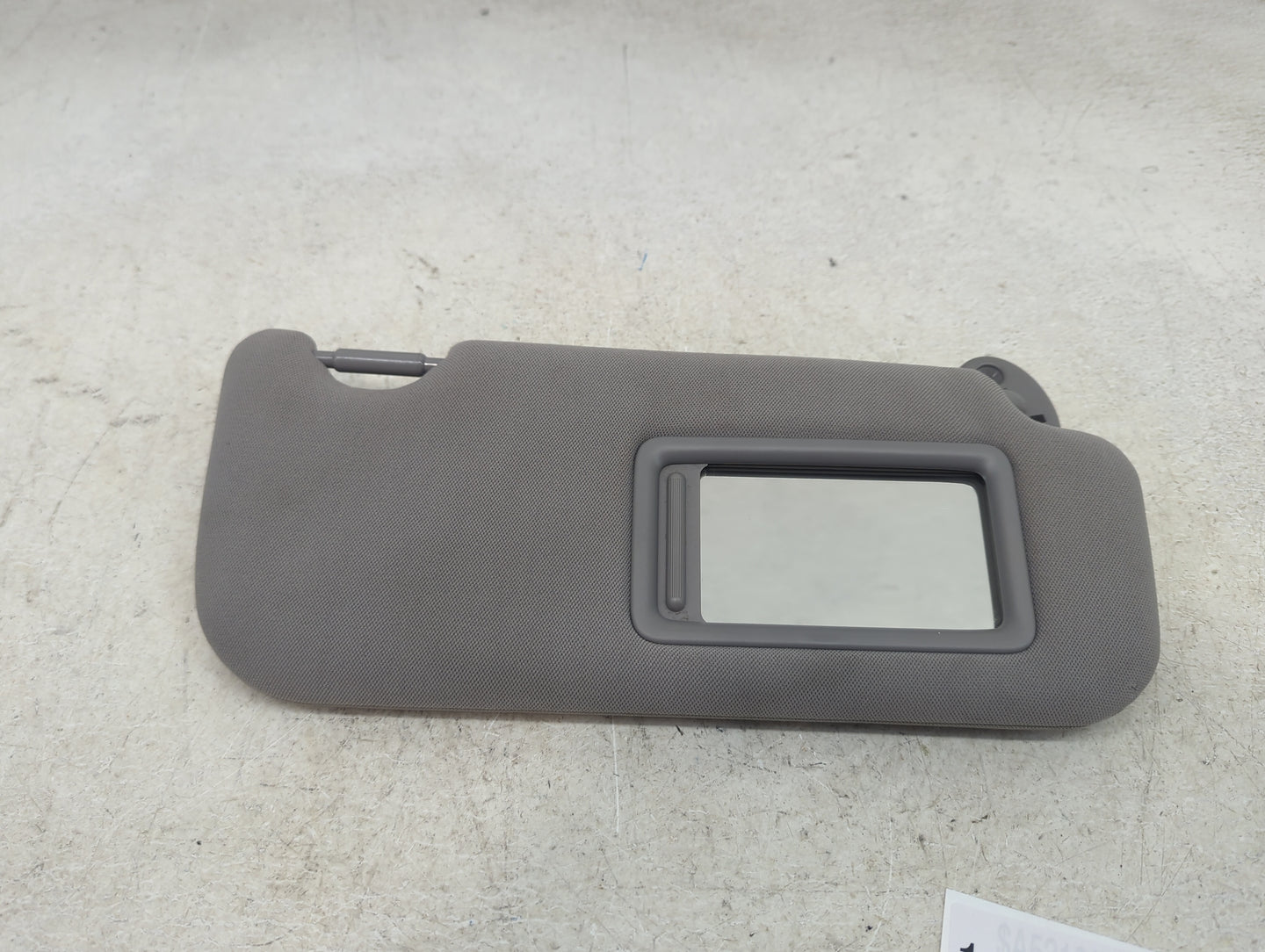 2018-2022 Toyota Camry Sun Visor Shade Replacement Passenger Right Mirror Fits Fits 2018 2019 2020 2021 2022 OEM Used Auto P
