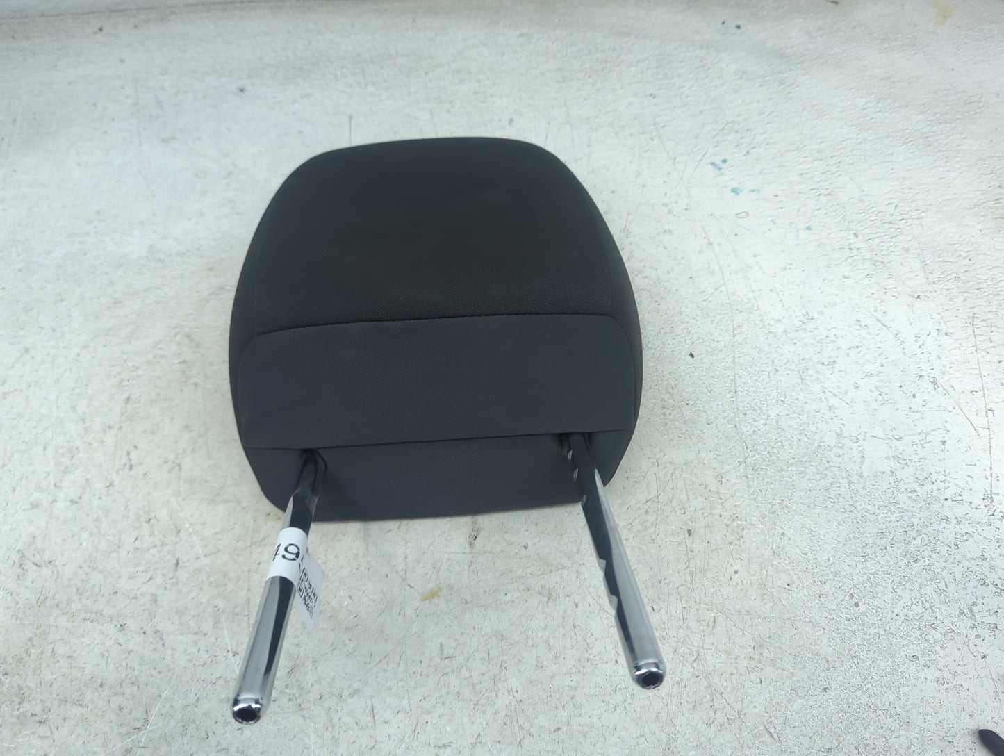 2019 Toyota Camry Headrest Head Rest Front Driver Seat Black 1472495 - Oemusedautoparts1.com