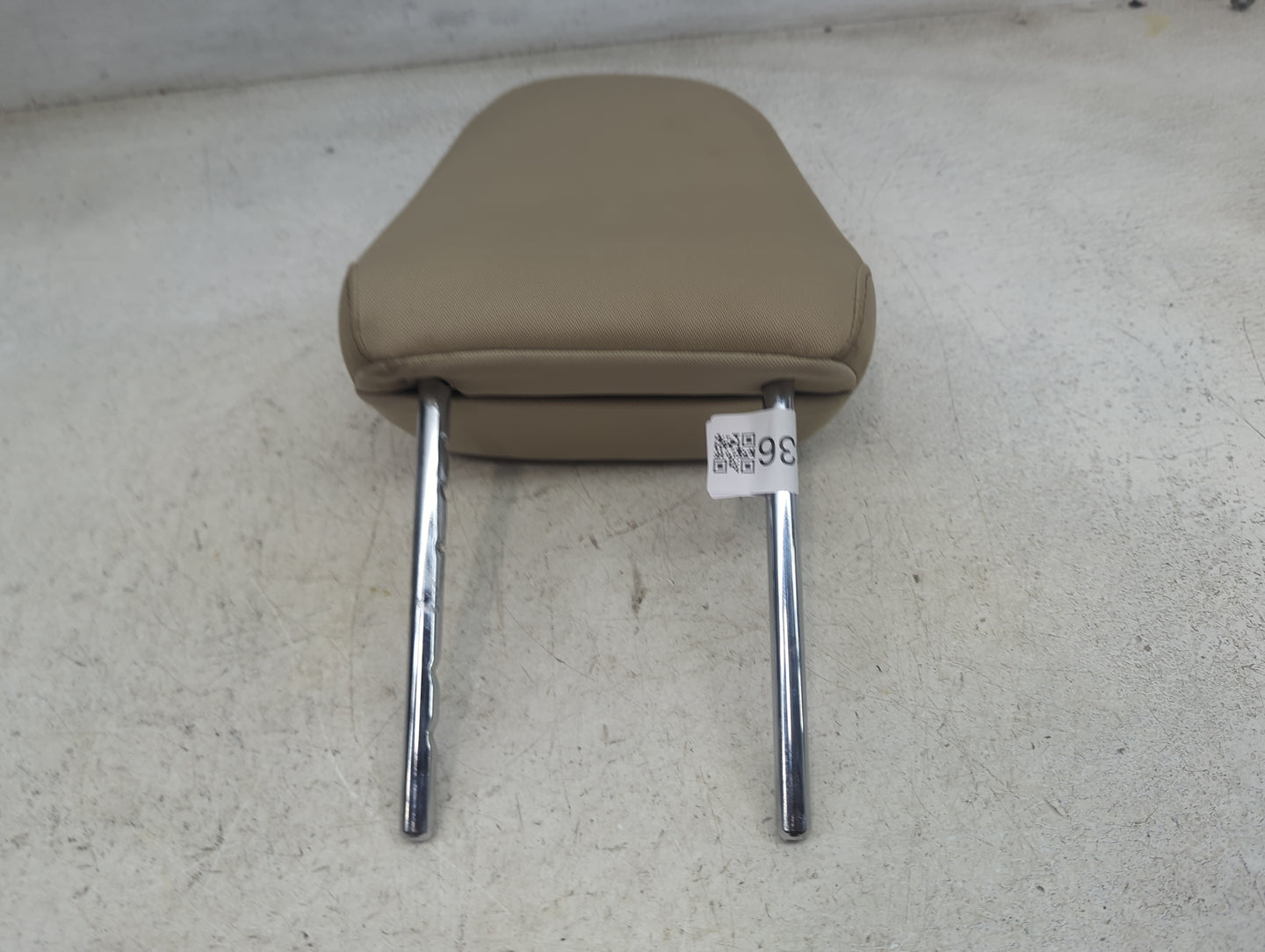 2019 Toyota Camry Headrest Head Rest Front Driver Seat Tan - Oemusedautoparts1.com