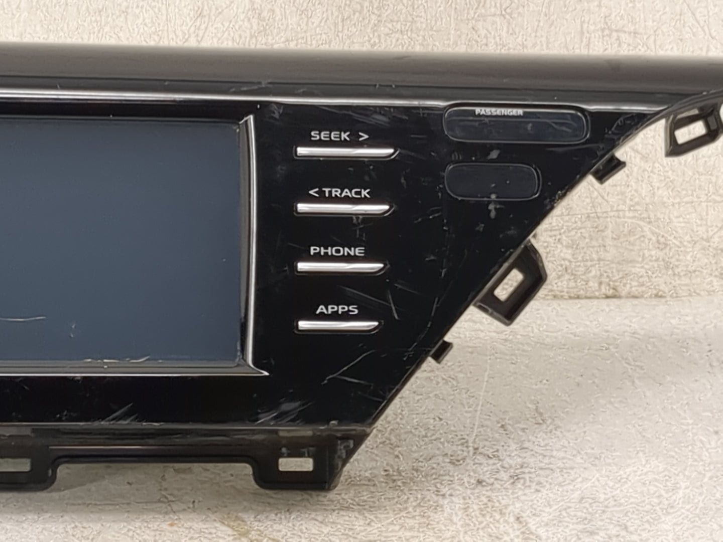 2019-2020 Toyota Camry Radio AM FM Cd Player Receiver Replacement P/N:86140-06410 AVH-9988 Fits Fits 2019 2020 OEM Used Auto