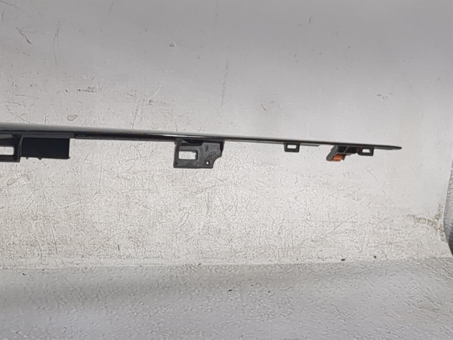 2019-2020 Toyota Camry Radio AM FM Cd Player Receiver Replacement P/N:86140-06410 AVH-9988 Fits Fits 2019 2020 OEM Used Auto