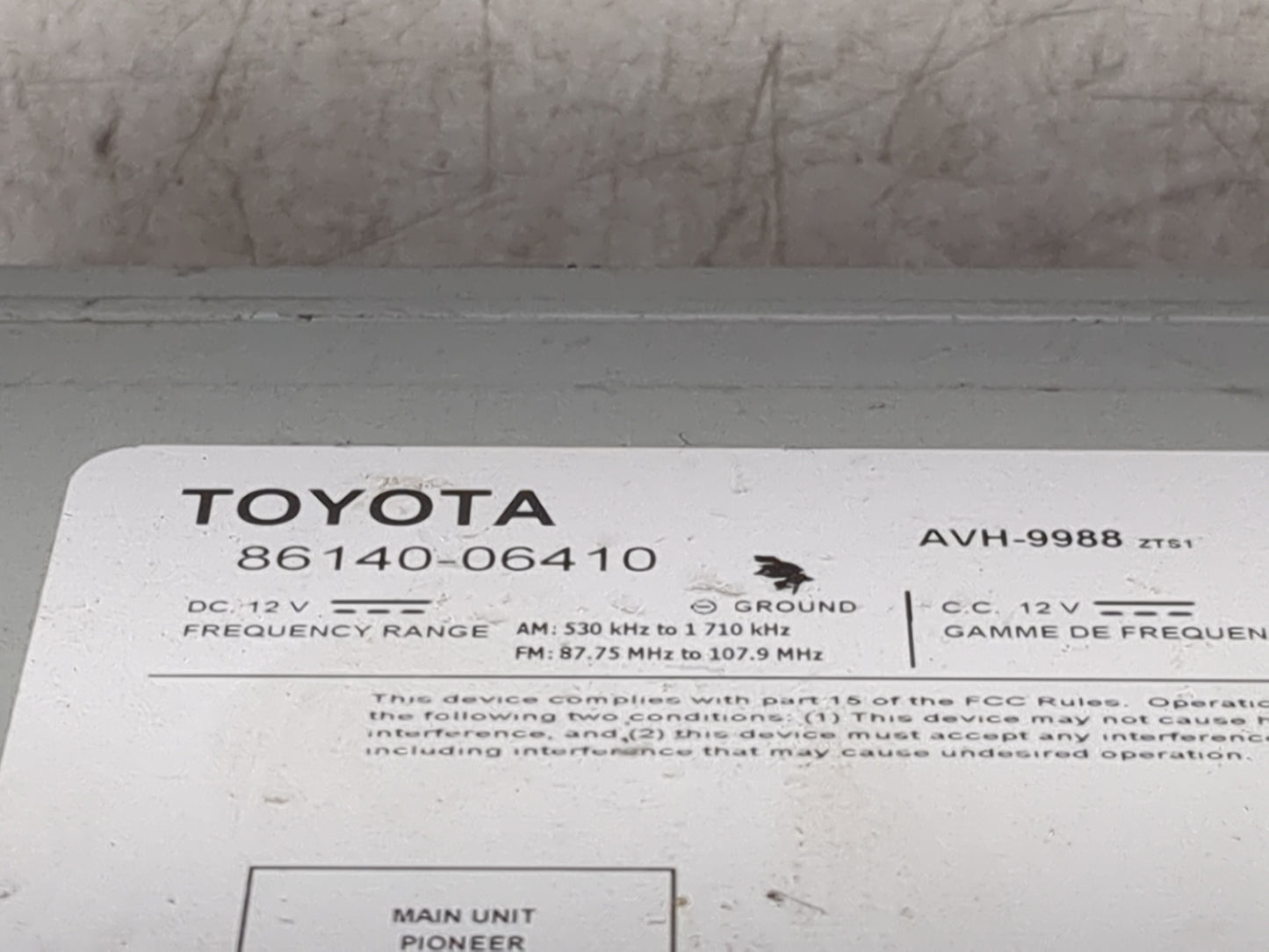 2019-2020 Toyota Camry Radio AM FM Cd Player Receiver Replacement P/N:86140-06410 AVH-9988 Fits Fits 2019 2020 OEM Used Auto