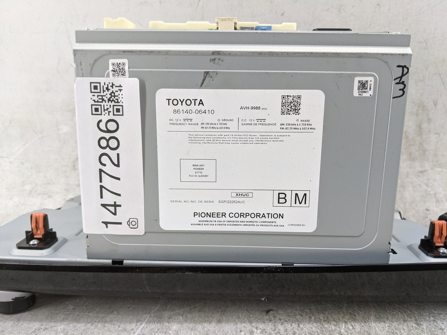 2019 Toyota Camry Information Display Screen - Oemusedautoparts1.com