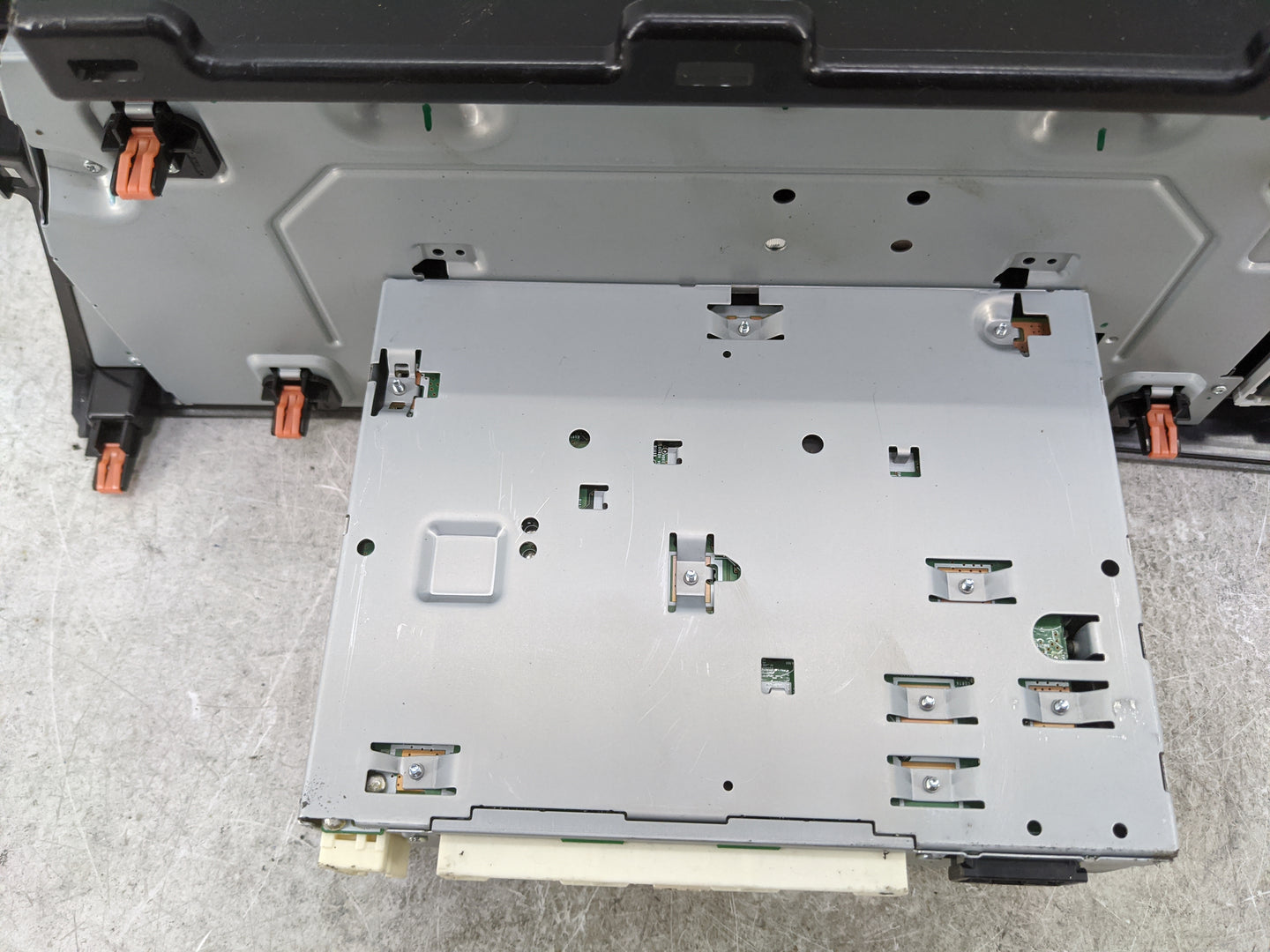 2019 Toyota Camry Information Display Screen - Oemusedautoparts1.com