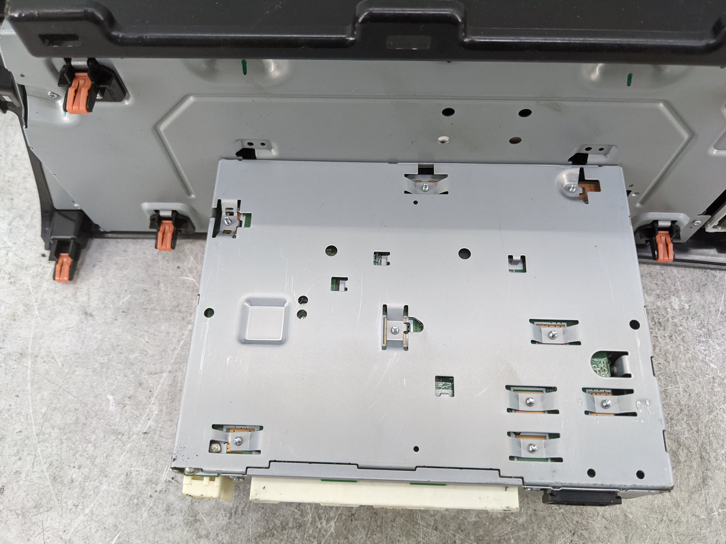 2019 Toyota Camry Information Display Screen - Oemusedautoparts1.com