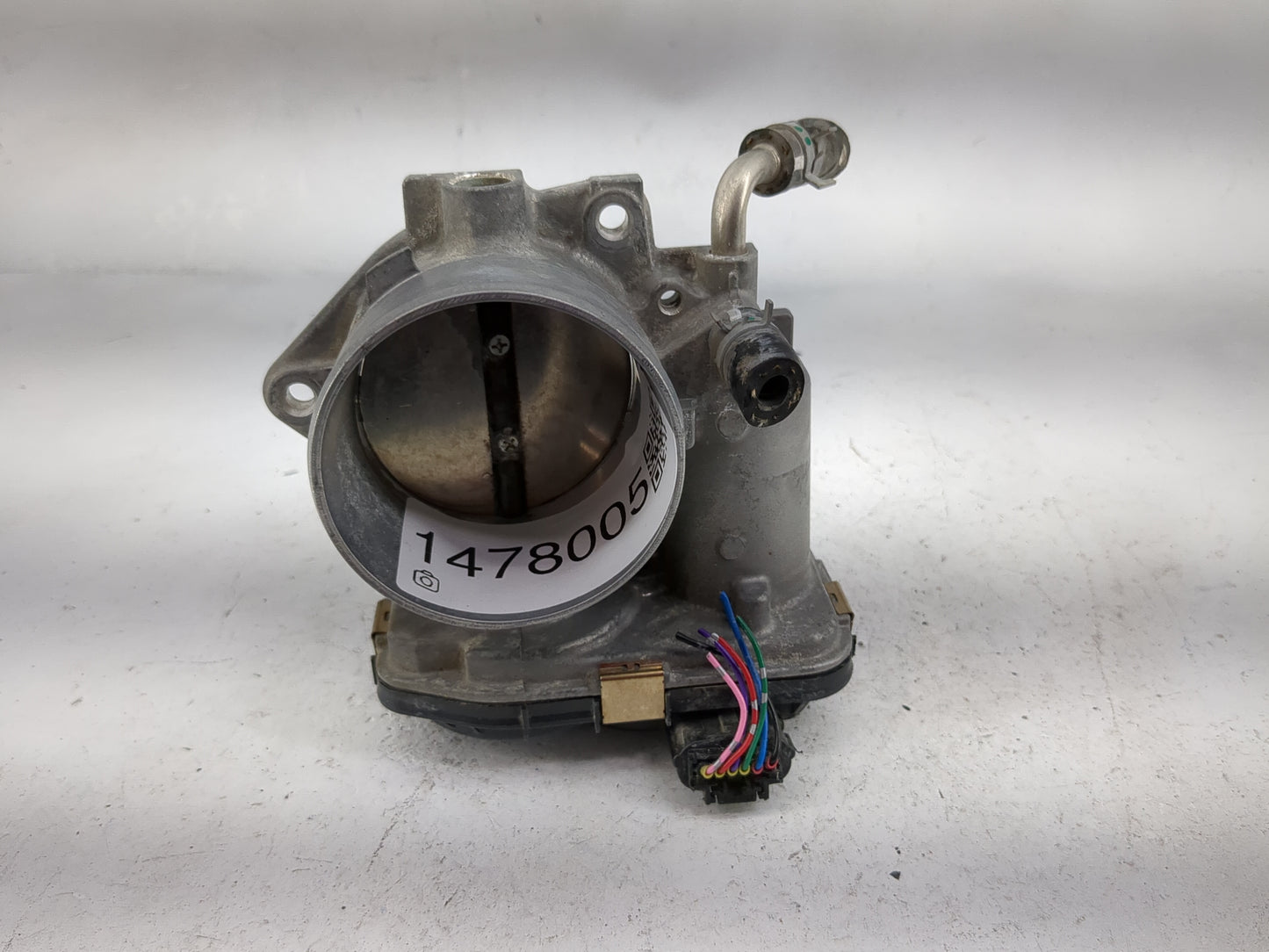 2018-2022 Toyota Camry Throttle Body P/N:22030-F0010 Fits Fits 2018 2019 2020 2021 2022 OEM Used Auto Parts - Oemusedautopar