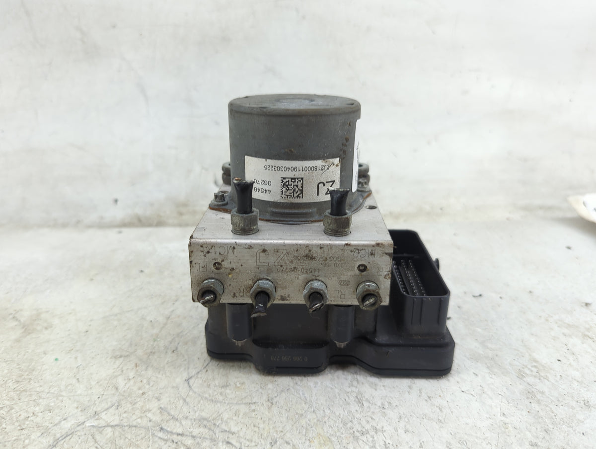 2018-2020 Toyota Camry ABS Pump Control Module Replacement P/N:44540 06270 0 265 956 774, 44540-06320 Fits Fits 2018 2019 20
