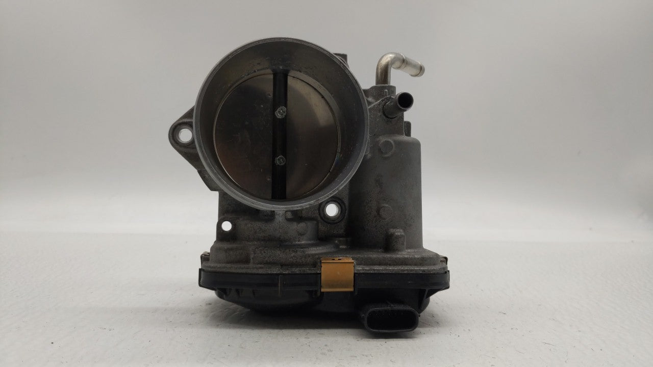 2018-2022 Toyota Camry Throttle Body P/N:22030-F0010 Fits Fits 2018 2019 2020 2021 2022 OEM Used Auto Parts - Oemusedautopar