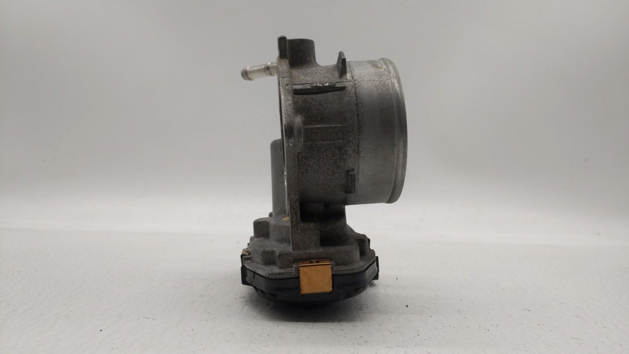 2018-2022 Toyota Camry Throttle Body P/N:22030-F0010 Fits Fits 2018 2019 2020 2021 2022 OEM Used Auto Parts - Oemusedautopar