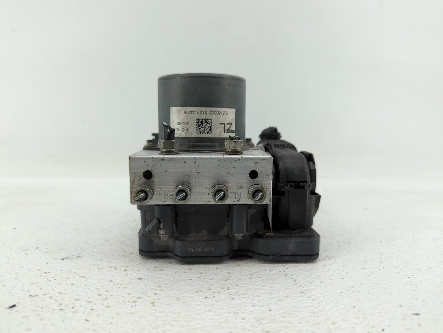 2018 Toyota Camry ABS Pump Control Module Replacement P/N:44540-06290 44540 06290 Fits OEM Used Auto Parts - Oemusedautopart