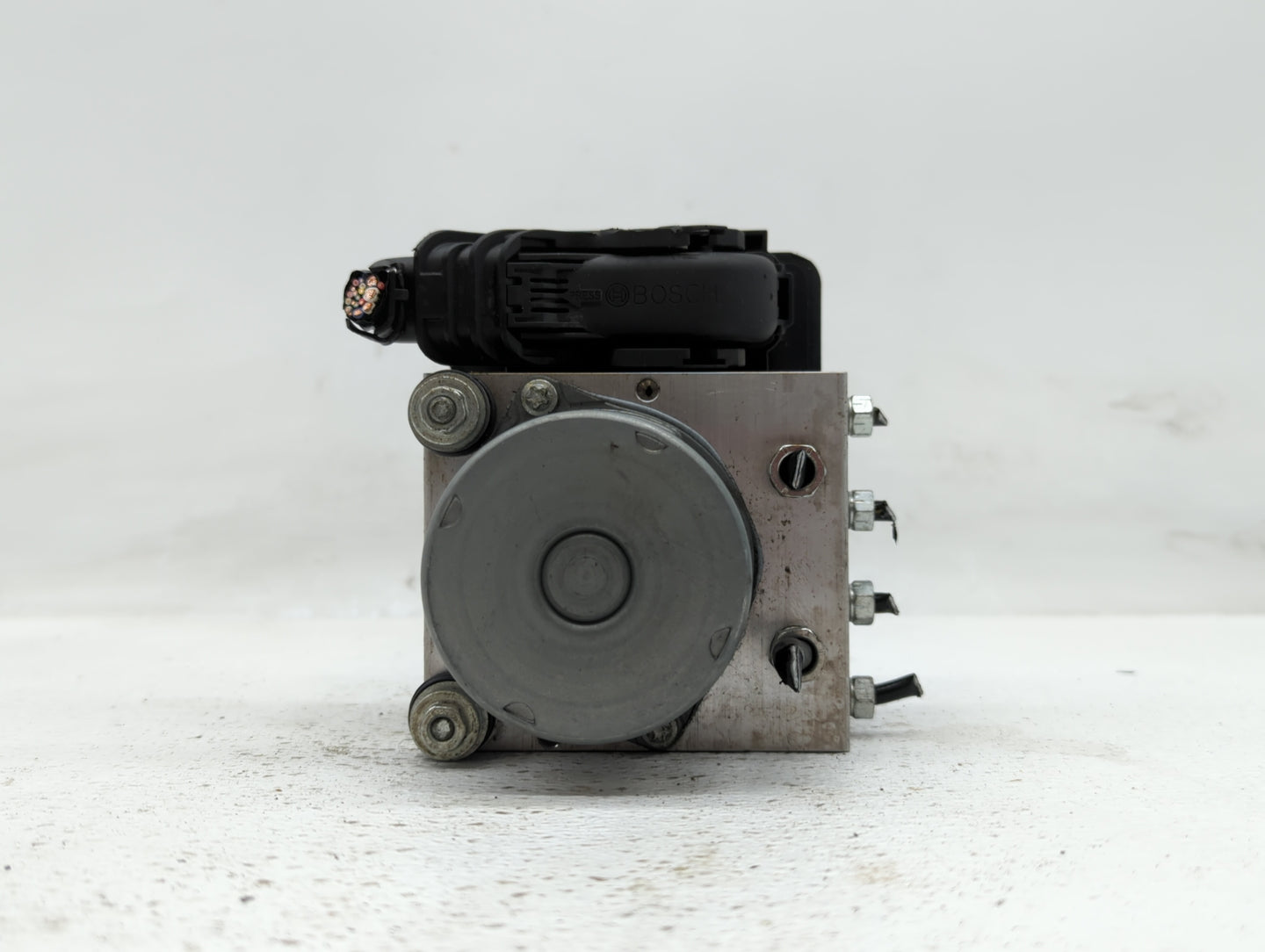 2018 Toyota Camry ABS Pump Control Module Replacement P/N:44540-06290 44540 06290 Fits OEM Used Auto Parts - Oemusedautopart