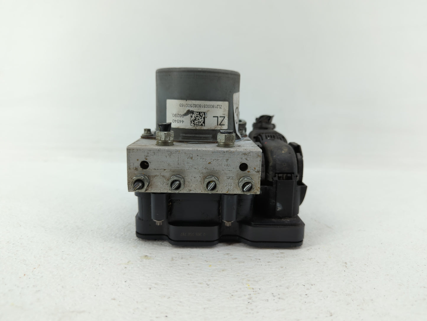 2018 Toyota Camry ABS Pump Control Module Replacement P/N:44540-06290 44540 06290 Fits OEM Used Auto Parts - Oemusedautopart