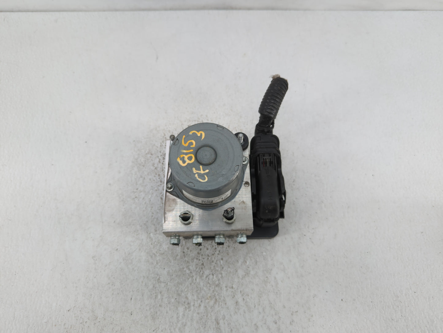 2018 Toyota Camry ABS Pump Control Module Replacement P/N:44540-06290 44540 06290 Fits OEM Used Auto Parts - Oemusedautopart