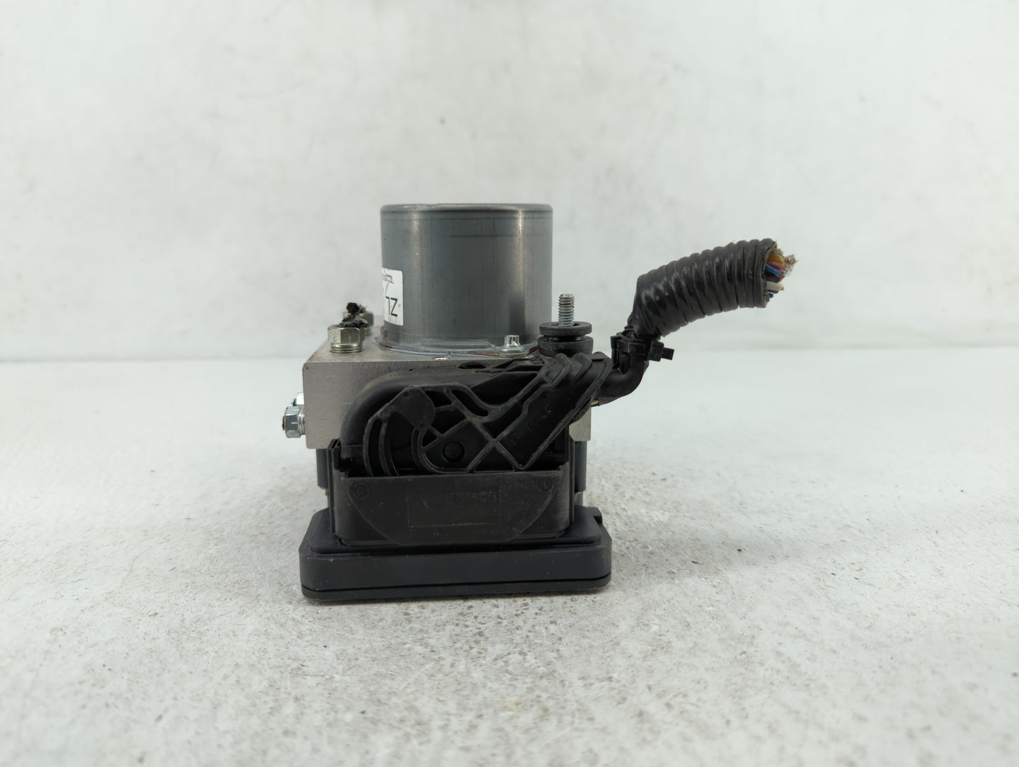 2018 Toyota Camry ABS Pump Control Module Replacement P/N:44540-06290 44540 06290 Fits OEM Used Auto Parts - Oemusedautopart