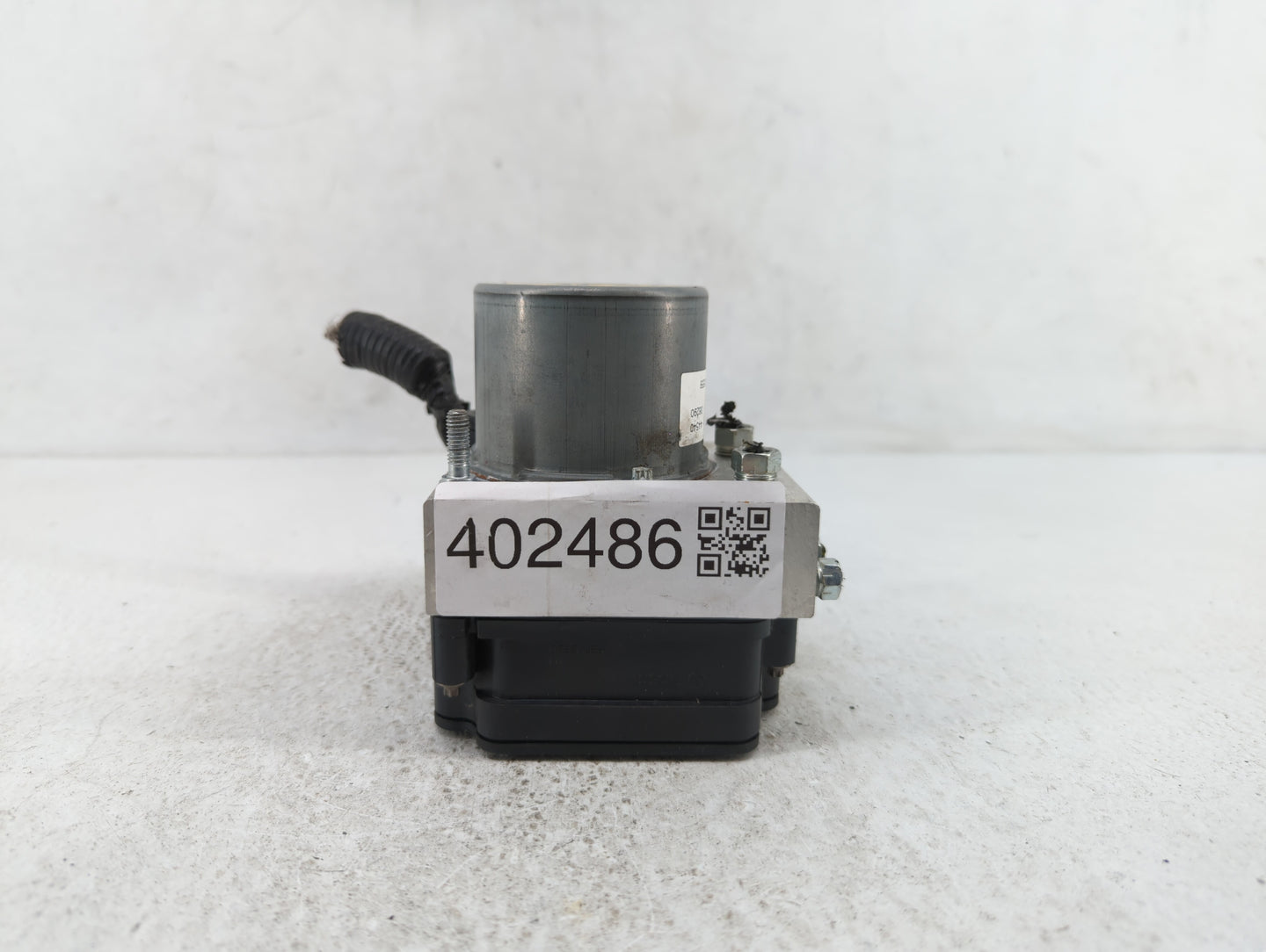 2018 Toyota Camry ABS Pump Control Module Replacement P/N:44540-06290 44540 06290 Fits OEM Used Auto Parts - Oemusedautopart