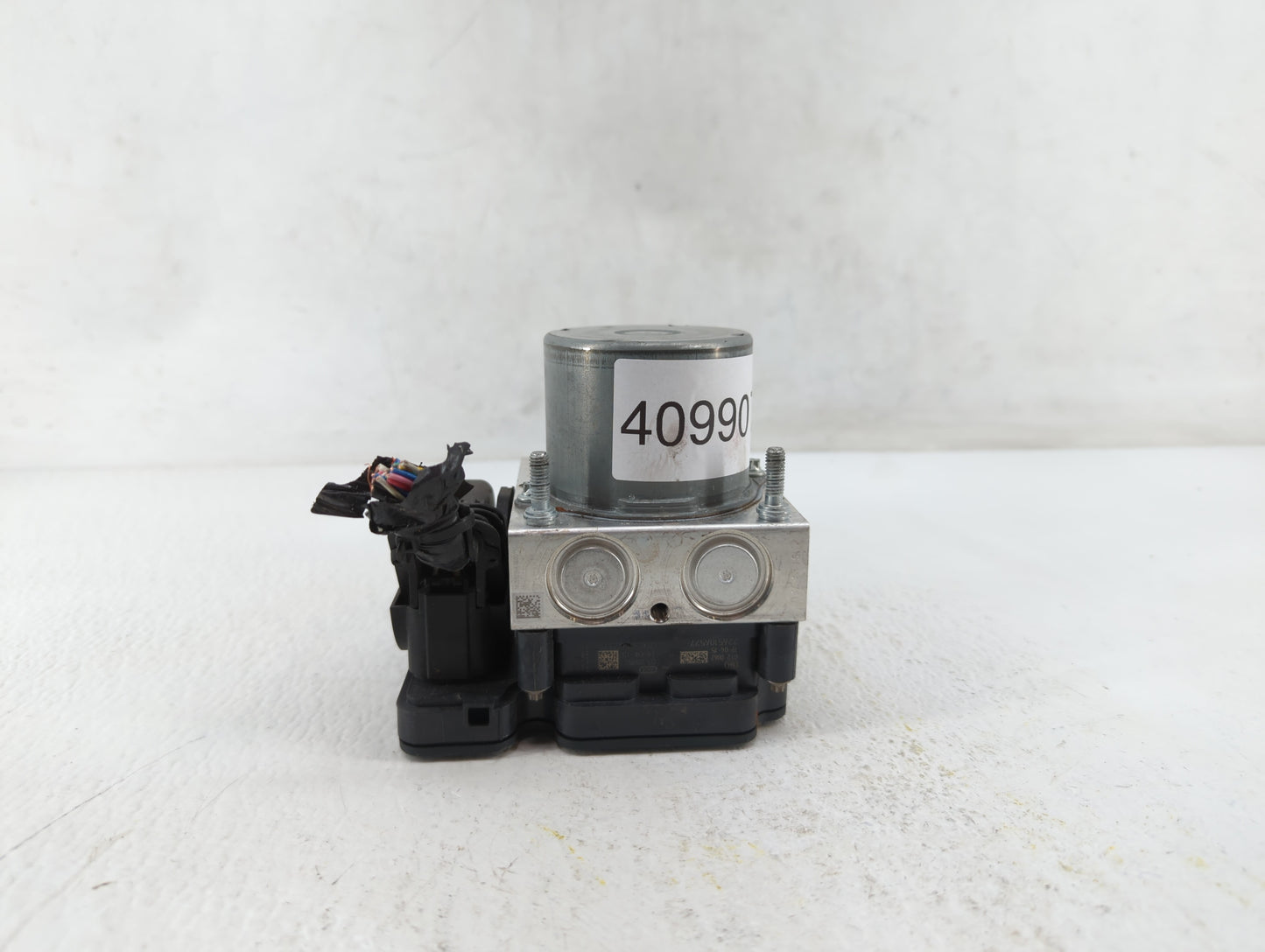2018 Toyota Camry ABS Pump Control Module Replacement P/N:44540-06290 Fits OEM Used Auto Parts - Oemusedautoparts1.com