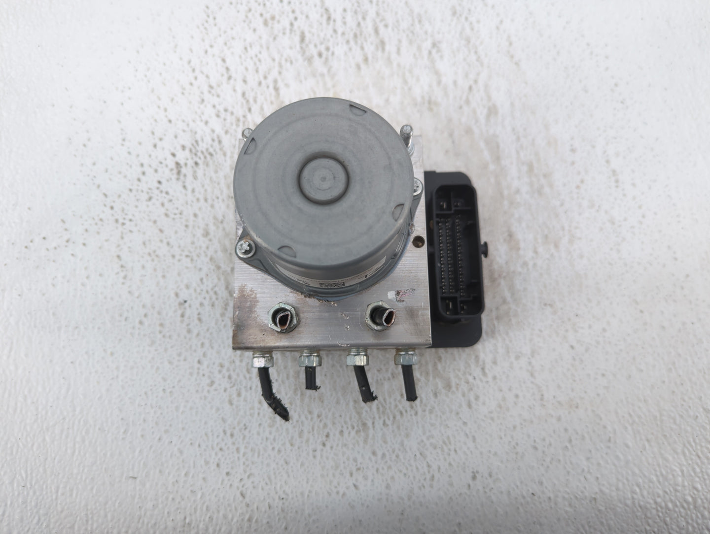 2018-2020 Toyota Camry ABS Pump Control Module Replacement P/N:44540-06290 Fits Fits 2018 2019 2020 OEM Used Auto Parts - Oe