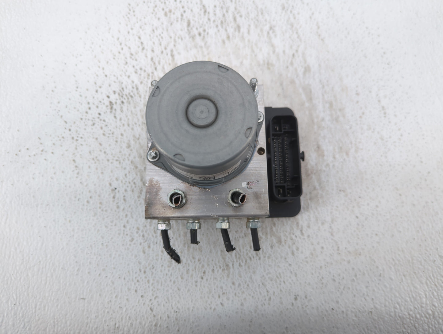2018-2020 Toyota Camry ABS Pump Control Module Replacement P/N:44540-06290 Fits Fits 2018 2019 2020 OEM Used Auto Parts - Oe