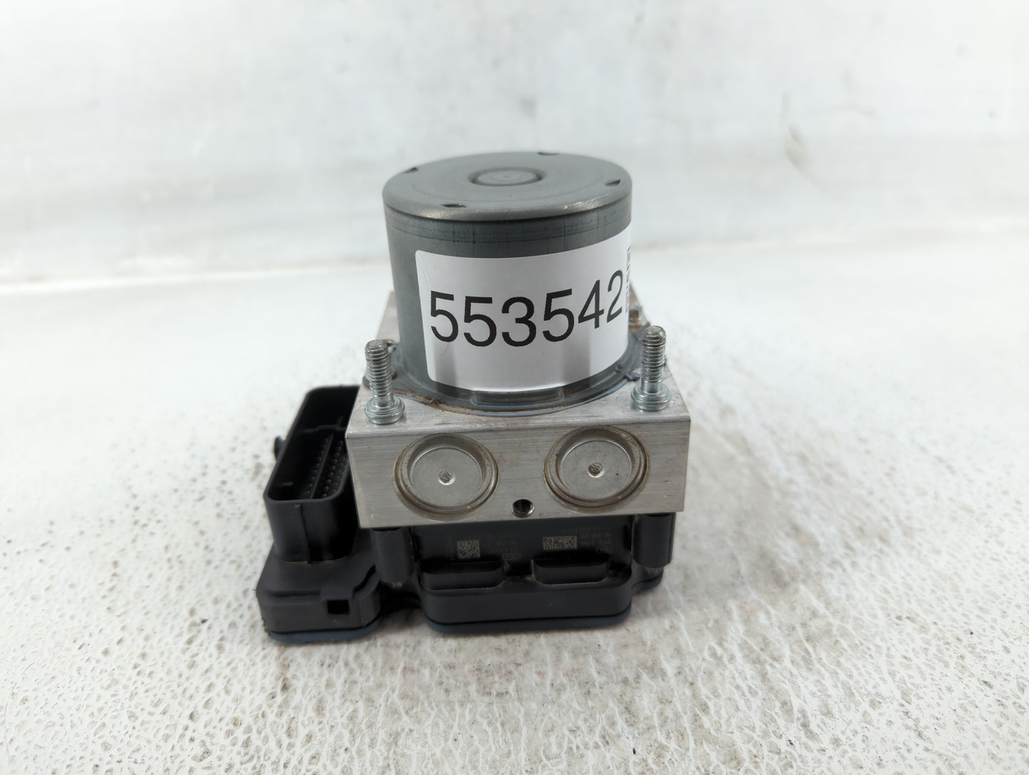 2018-2020 Toyota Camry ABS Pump Control Module Replacement P/N:44540-06290 Fits Fits 2018 2019 2020 OEM Used Auto Parts - Oe