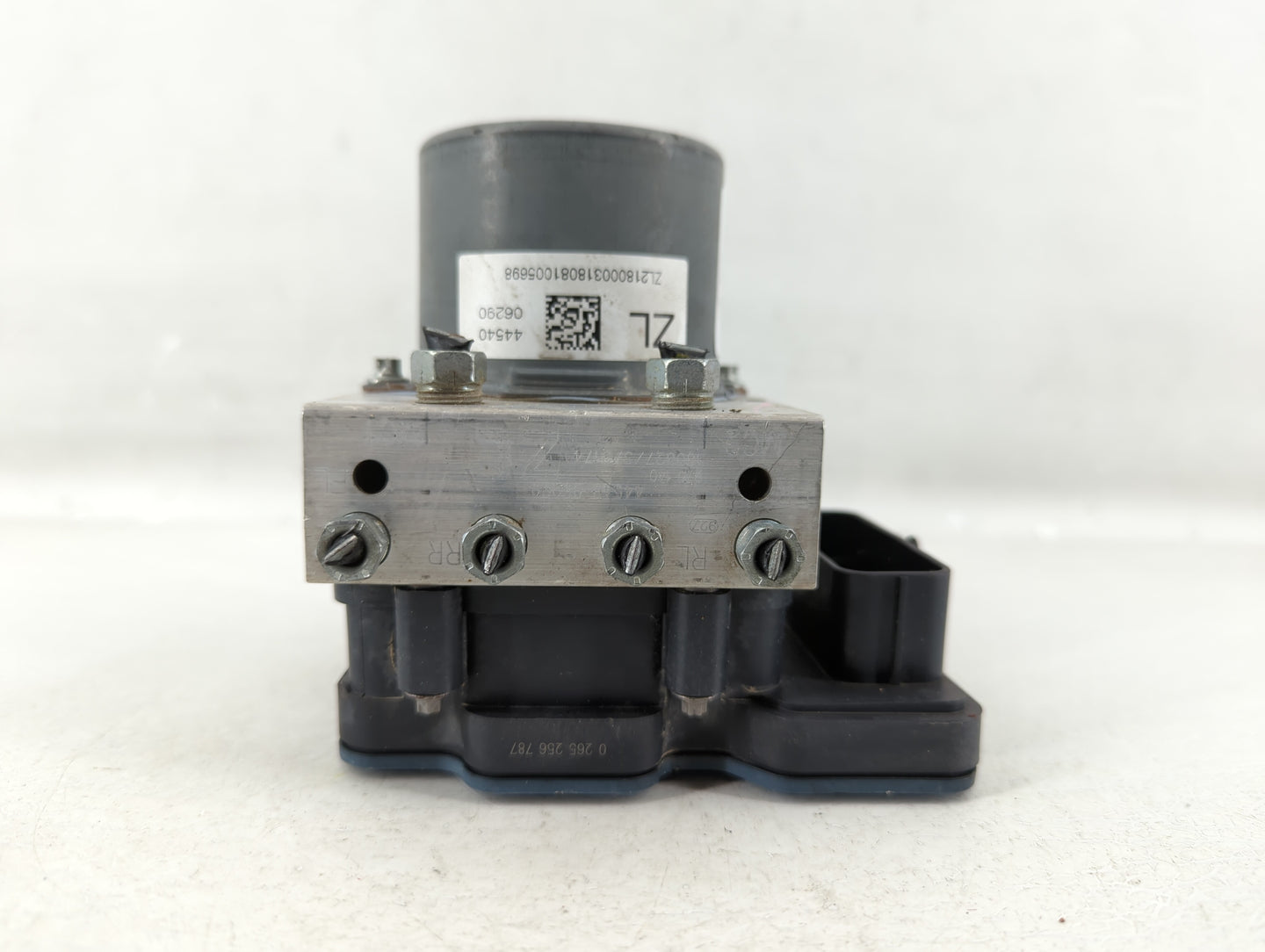 2018-2020 Toyota Camry ABS Pump Control Module Replacement P/N:44540-06290 Fits Fits 2018 2019 2020 OEM Used Auto Parts - Oe
