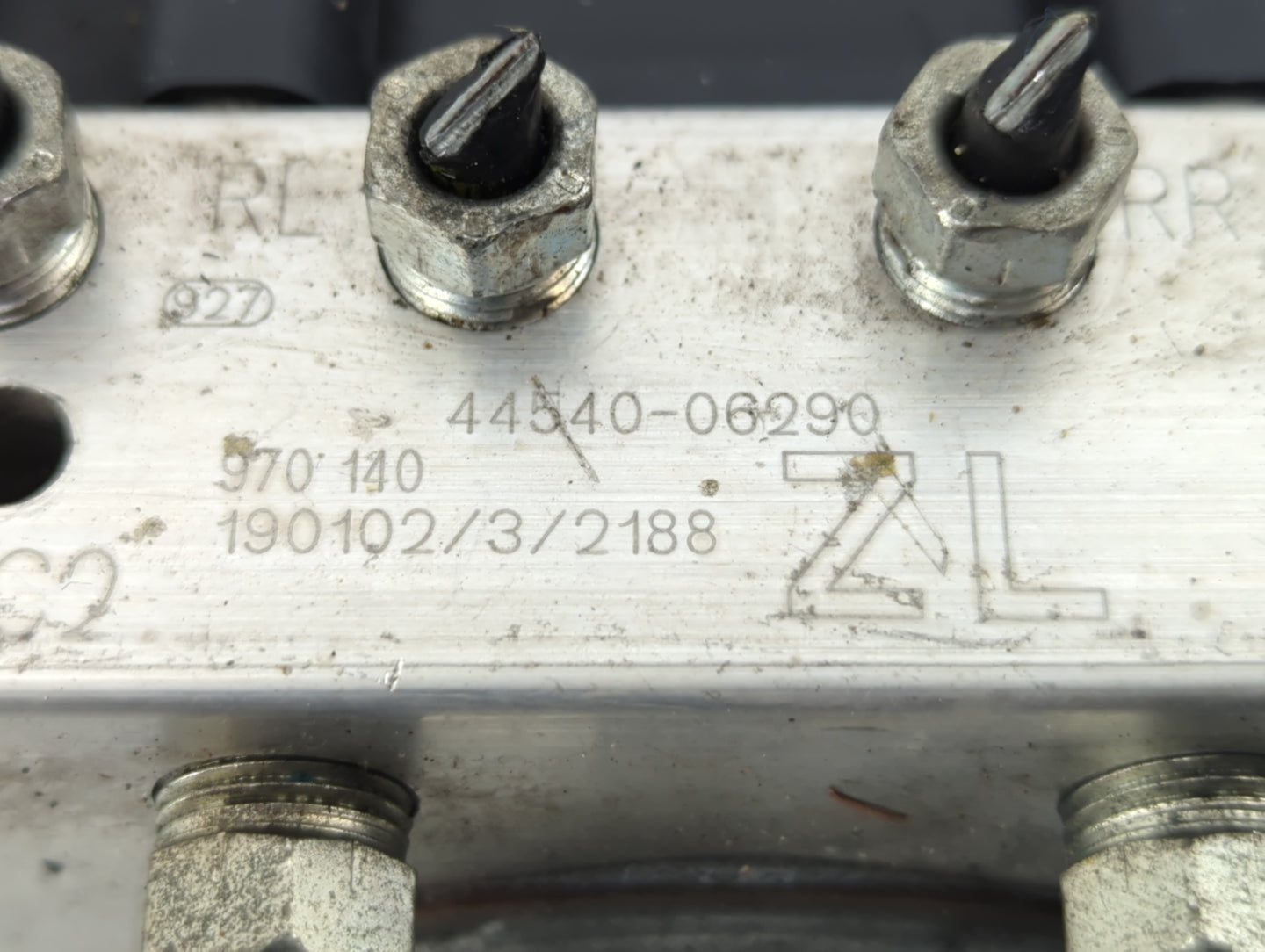 2018-2020 Toyota Camry ABS Pump Control Module Replacement P/N:44540-06290 Fits Fits 2018 2019 2020 OEM Used Auto Parts - Oe