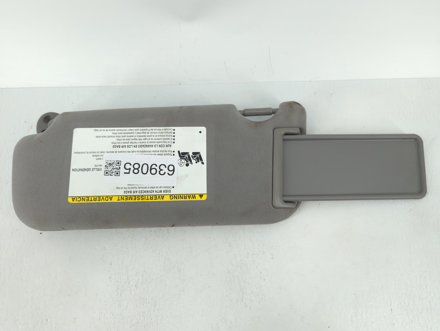 2018-2022 Toyota Camry Sun Visor Shade Replacement Passenger Right Mirror Fits Fits 2018 2019 2020 2021 2022 OEM Used Auto P