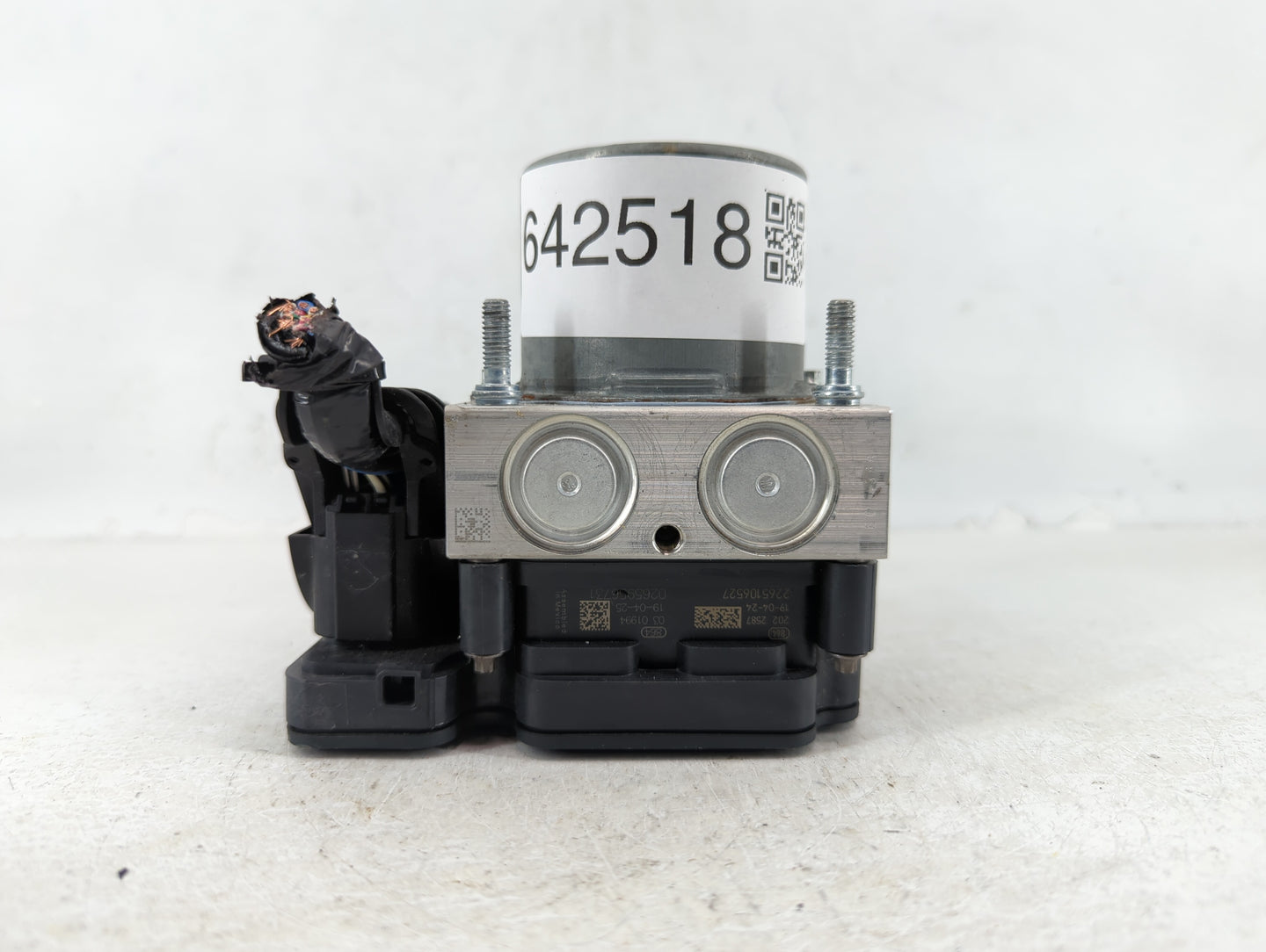 2018-2020 Toyota Camry ABS Pump Control Module Replacement P/N:44540 06290 Fits Fits 2018 2019 2020 OEM Used Auto Parts - Oe