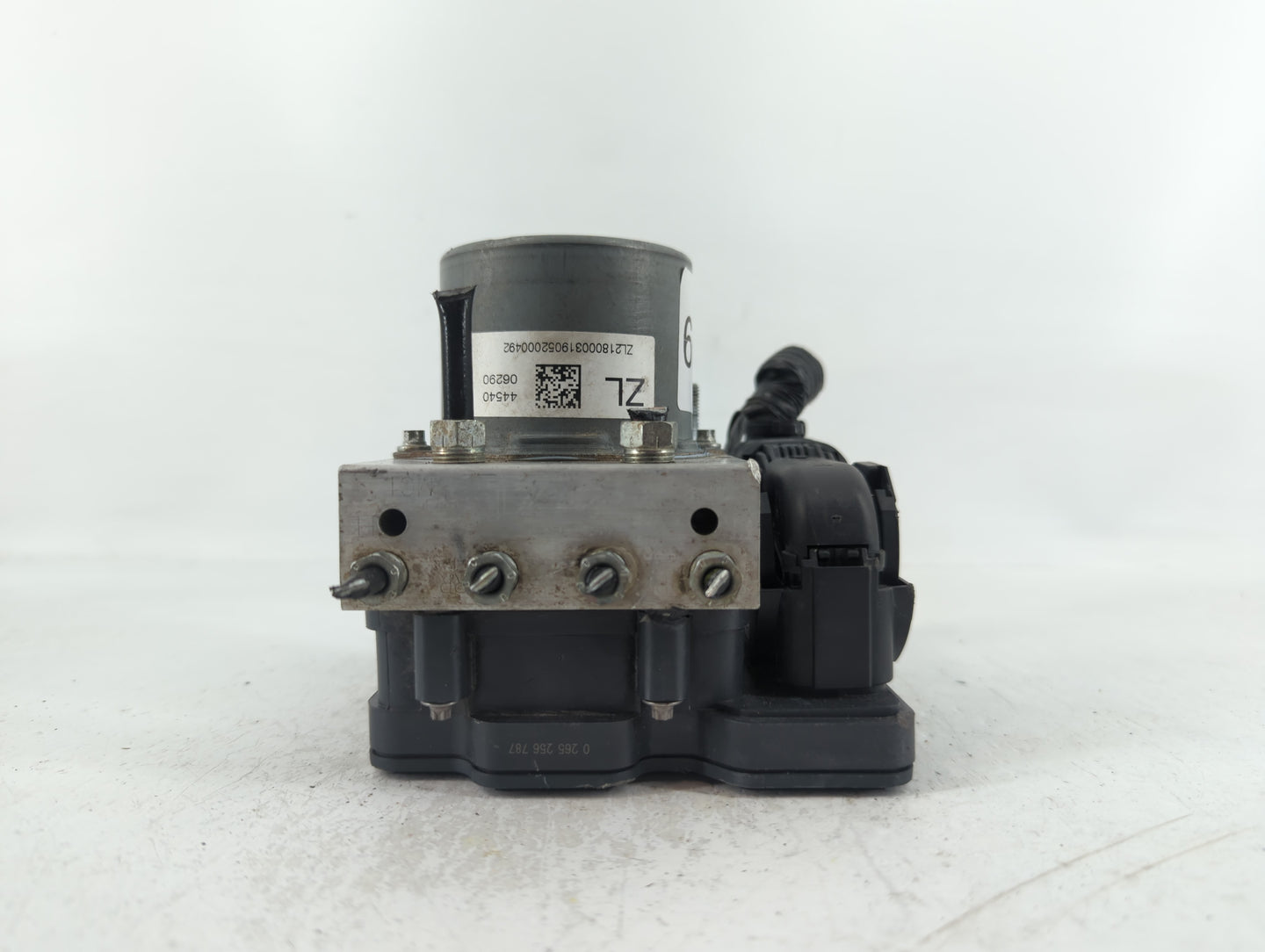 2018-2020 Toyota Camry ABS Pump Control Module Replacement P/N:44540 06290 Fits Fits 2018 2019 2020 OEM Used Auto Parts - Oe