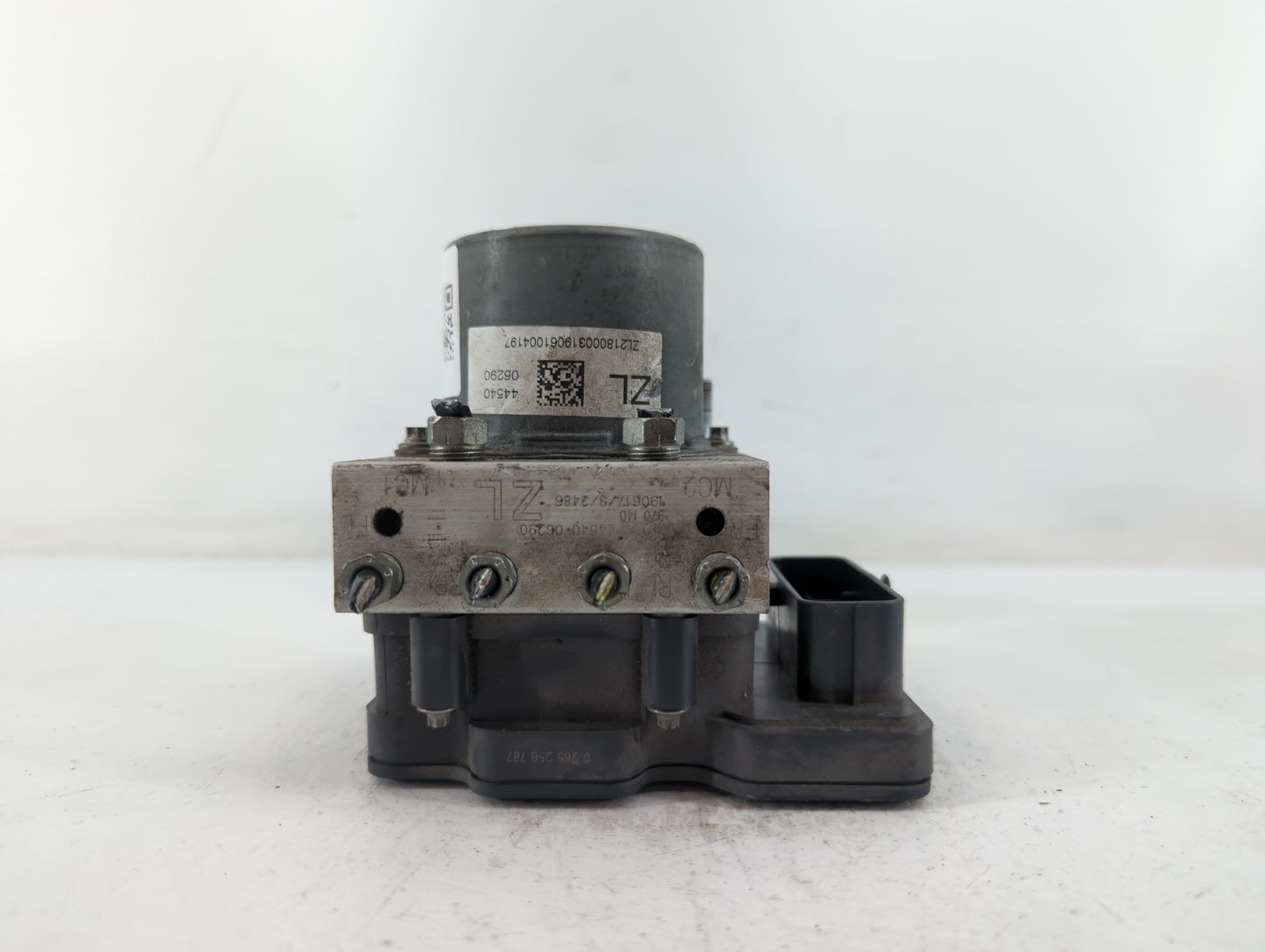 2018-2020 Toyota Camry ABS Pump Control Module Replacement P/N:44540 06290 Fits Fits 2018 2019 2020 OEM Used Auto Parts - Oe