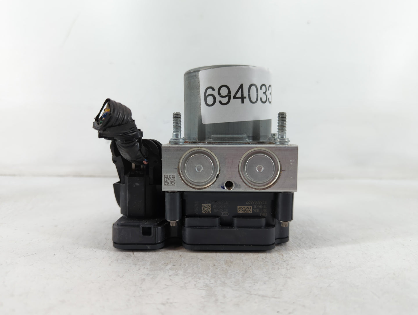 2018-2020 Toyota Camry ABS Pump Control Module Replacement P/N:9Z0 140 44540-06290 Fits Fits 2018 2019 2020 OEM Used Auto Pa