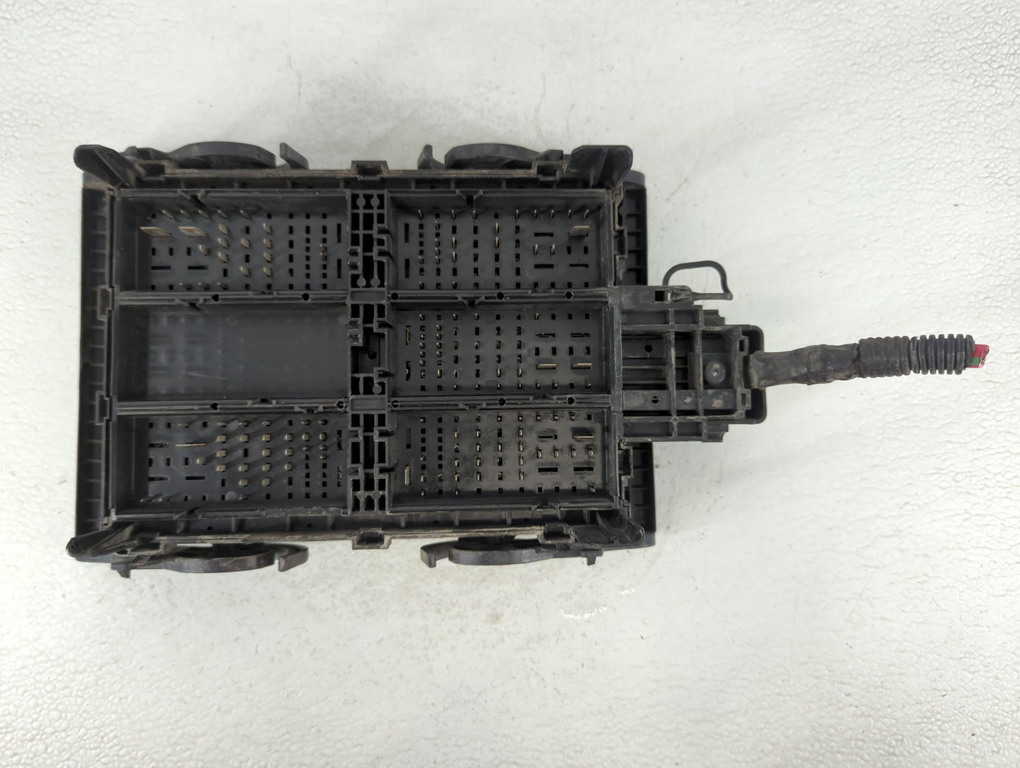 2018-2022 Toyota Camry Fusebox Fuse Box Panel Relay Module P/N:84075770_01 Fits Fits 2018 2019 2020 2021 2022 OEM Used Auto 