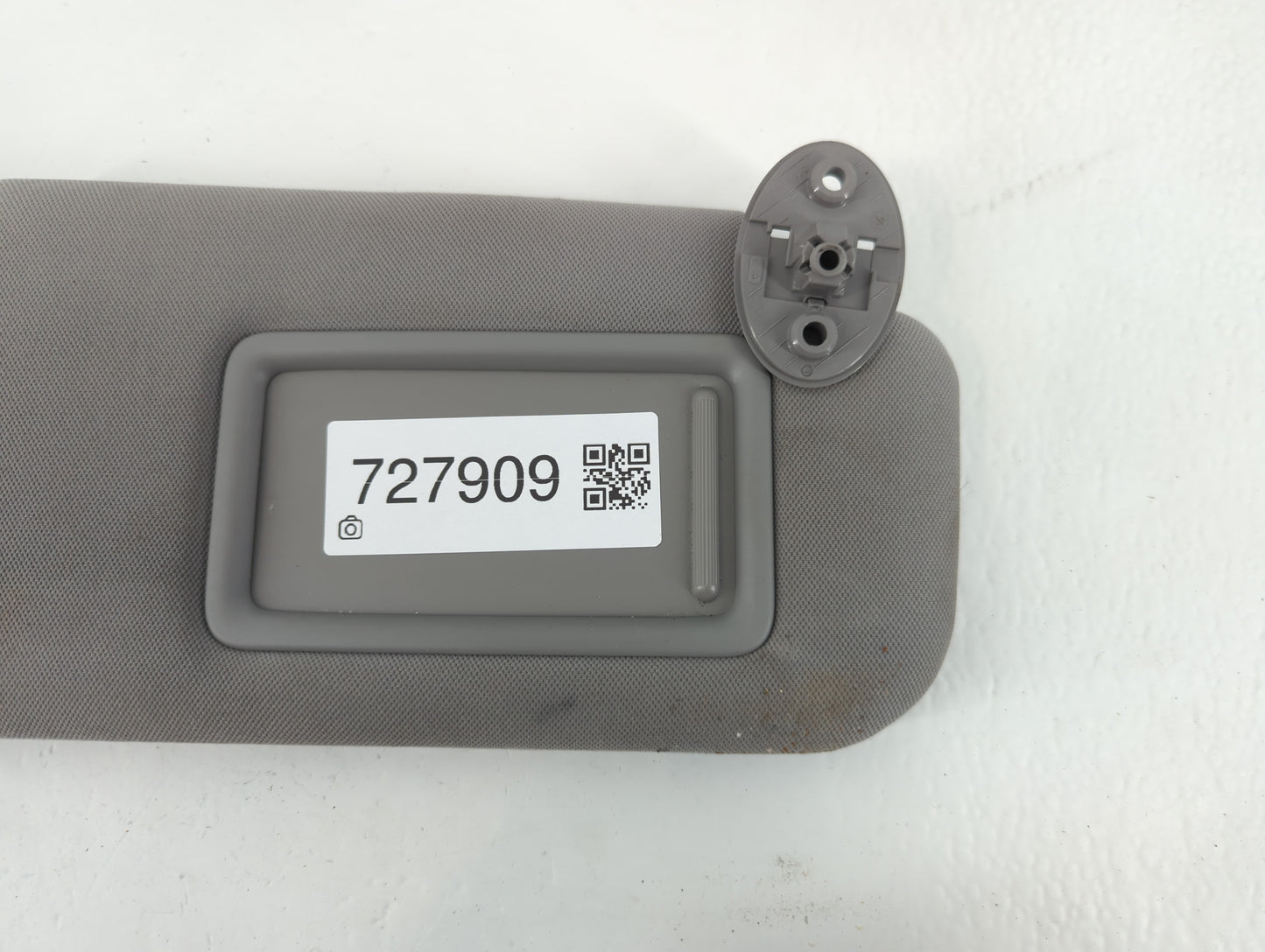 2018-2022 Toyota Camry Sun Visor Shade Replacement Passenger Right Mirror Fits Fits 2018 2019 2020 2021 2022 OEM Used Auto P