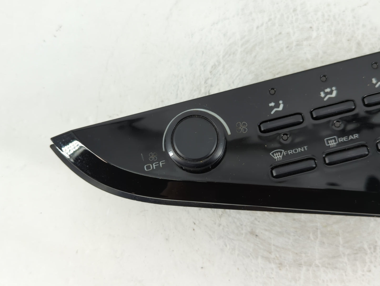 2018-2022 Toyota Camry Climate Control Module Temperature AC/Heater Replacement P/N:55900-06470 Fits Fits 2018 2019 2020 202