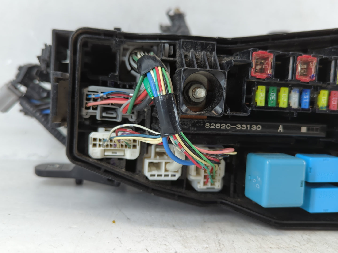 2018-2022 Toyota Camry Fusebox Fuse Box Panel Relay Module P/N:82620-33130 Fits Fits 2018 2019 2020 2021 2022 OEM Used Auto 