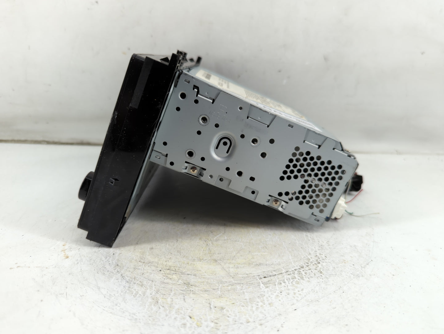 2017-2019 Toyota Corolla Radio AM FM Cd Player Receiver Replacement P/N:86140-02520 Fits Fits 2017 2018 2019 OEM Used Auto P