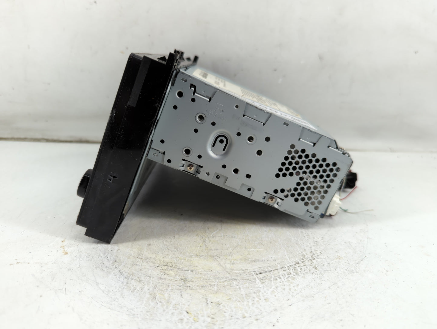 2017-2019 Toyota Corolla Radio AM FM Cd Player Receiver Replacement P/N:86140-02520 Fits Fits 2017 2018 2019 OEM Used Auto P
