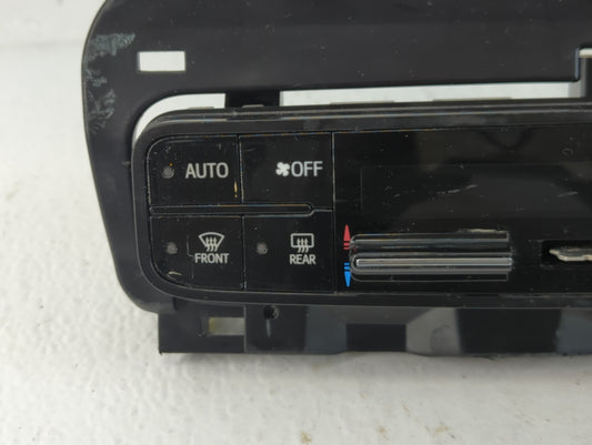 2017-2019 Toyota Corolla Climate Control Module Temperature AC/Heater Replacement P/N:55468-02060 Fits Fits 2017 2018 2019 OEM Used Auto Parts