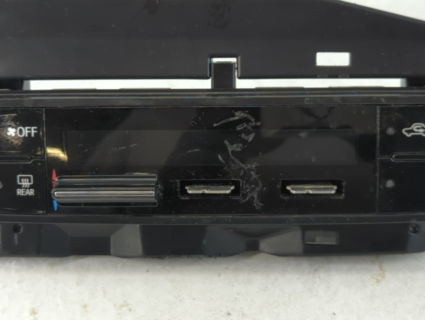 2017-2019 Toyota Corolla Climate Control Module Temperature AC/Heater Replacement P/N:55468-02060 Fits Fits 2017 2018 2019 O