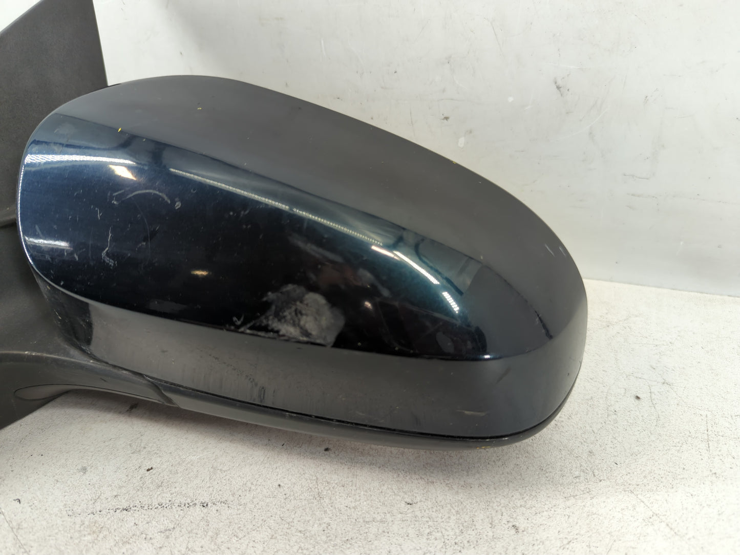 2019-2022 Toyota Corolla Driver Side View Mirror - Left Door Mirror OEM Used - Oemusedautoparts1.com