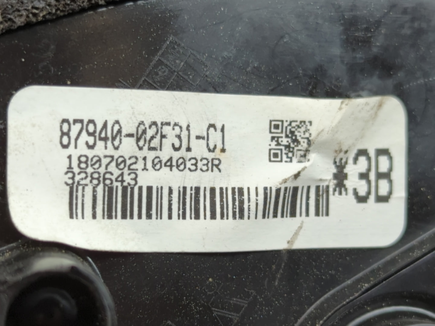 2019-2022 Toyota Corolla Driver Side View Mirror - Left Door Mirror OEM Used - Oemusedautoparts1.com