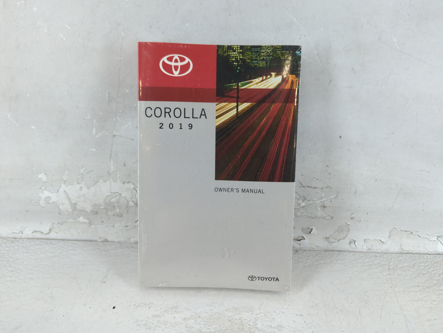 2019 Toyota Corolla Owners Manual Book Guide P/N:01999-02535 OEM Used Auto Parts - Oemusedautoparts1.com
