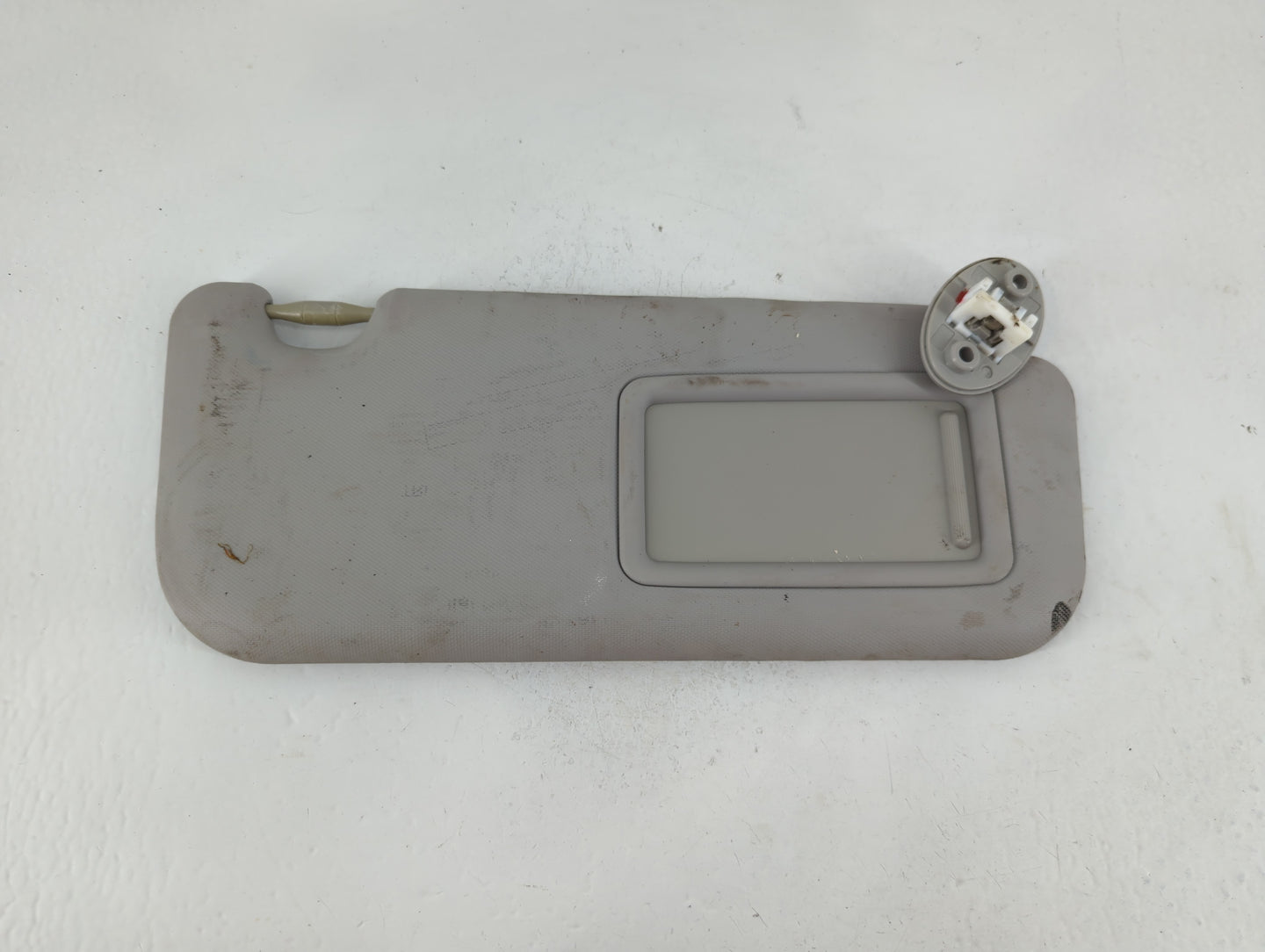 2017-2019 Toyota Corolla Sun Visor Shade Replacement Passenger Right Mirror Fits Fits 2017 2018 2019 OEM Used Auto Parts - O