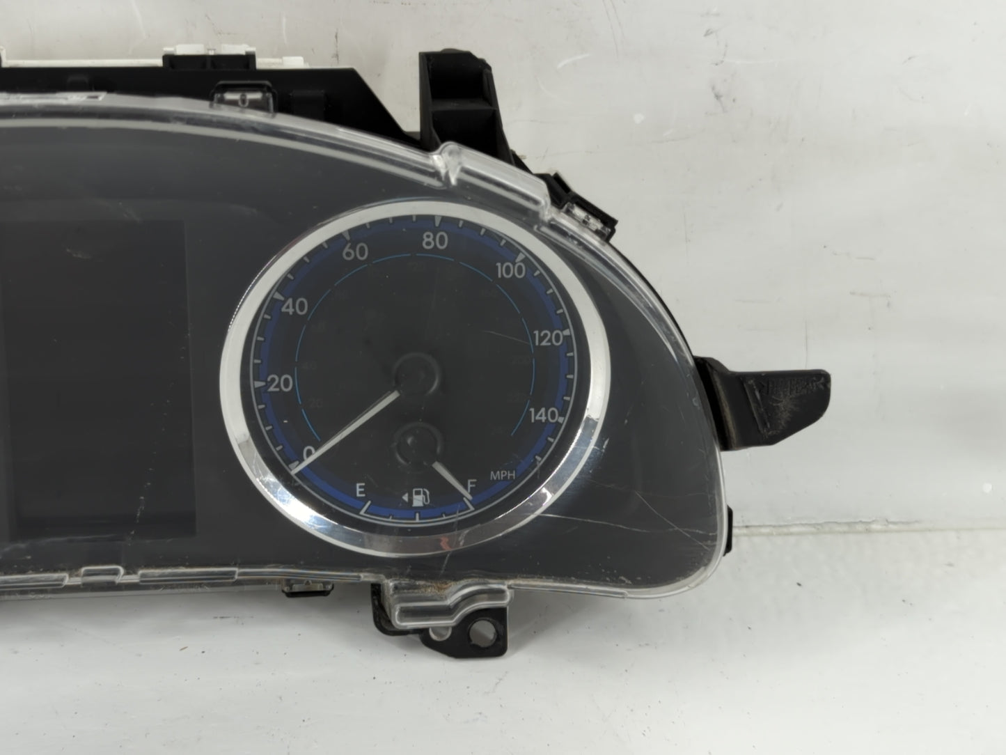 2018-2019 Toyota Corolla Instrument Cluster Speedometer Gauges P/N:83800-F2U60-00 Fits Fits 2018 2019 OEM Used Auto Parts - 